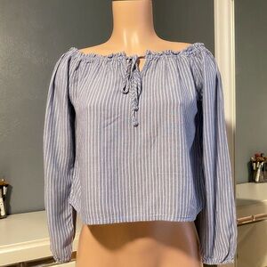 Hollister Off The Shouder Top